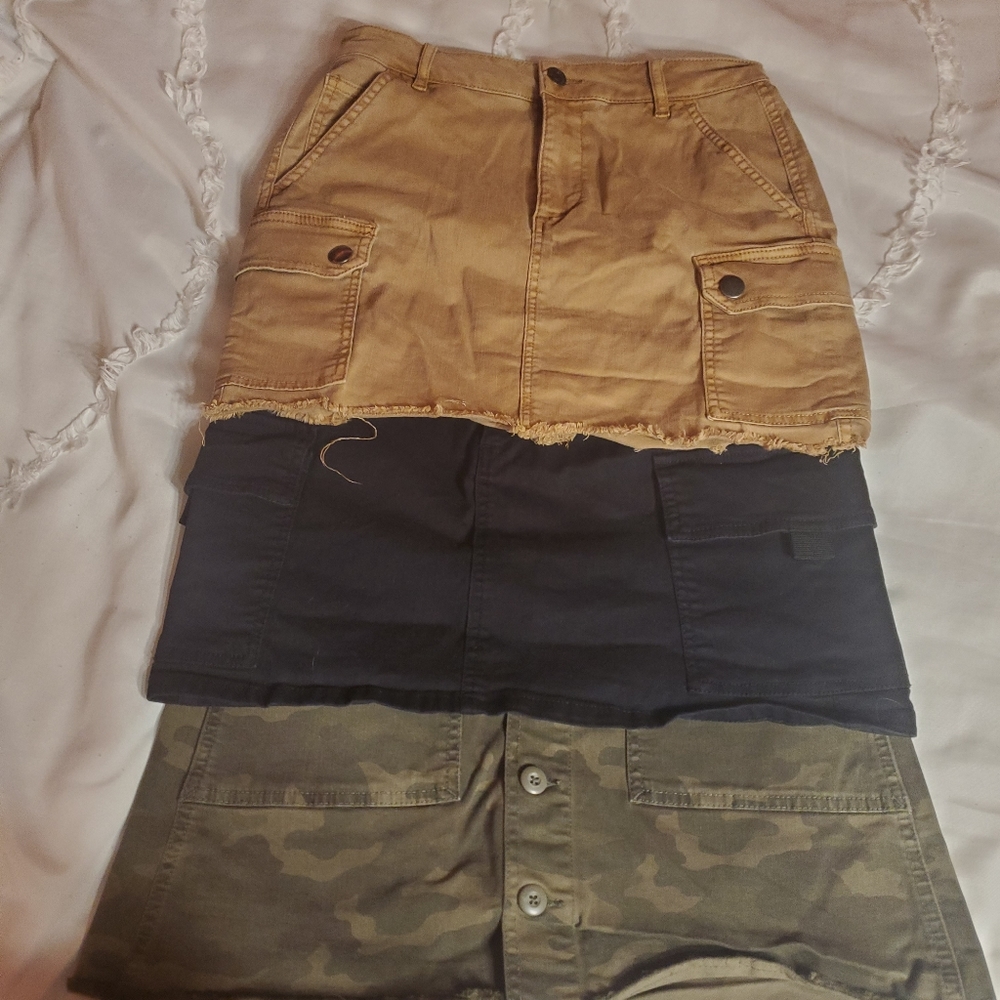 Mini Skirts!!! - image 1